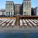 Radiance - Endless Summer Mamaia Nord Apartment *