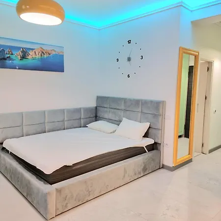 Radiance - Endless Summer Mamaia Nord Apartmán