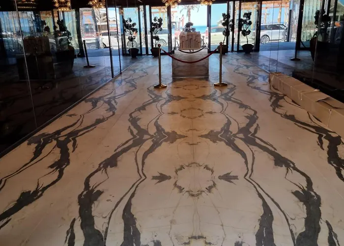 Radiance - Endless Summer Mamaia Nord *